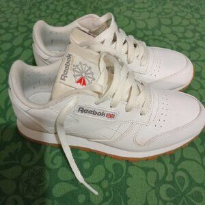 Reebok White Runners Child Size 2